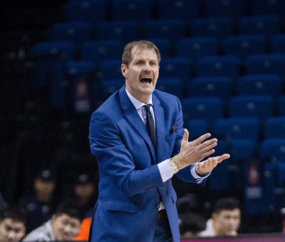  尼斯新帅首秀带队战平摩纳哥留悬念  