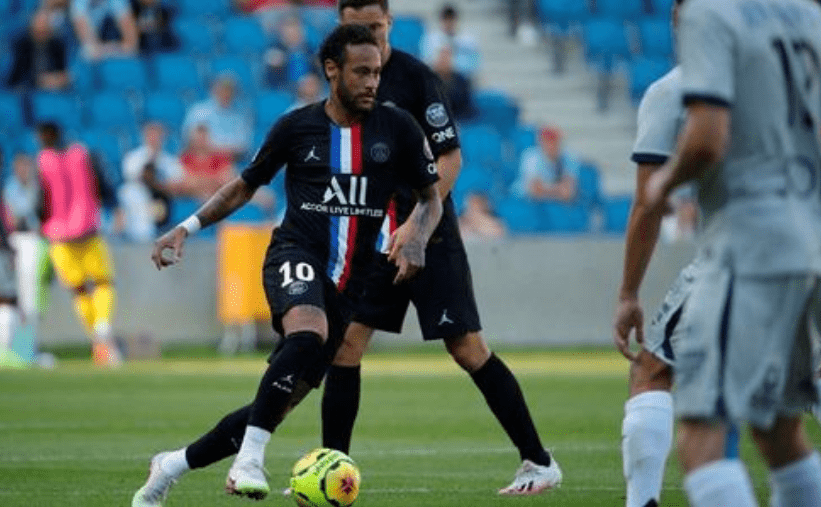  巴黎圣日耳曼报价意甲球星遭拒绝  